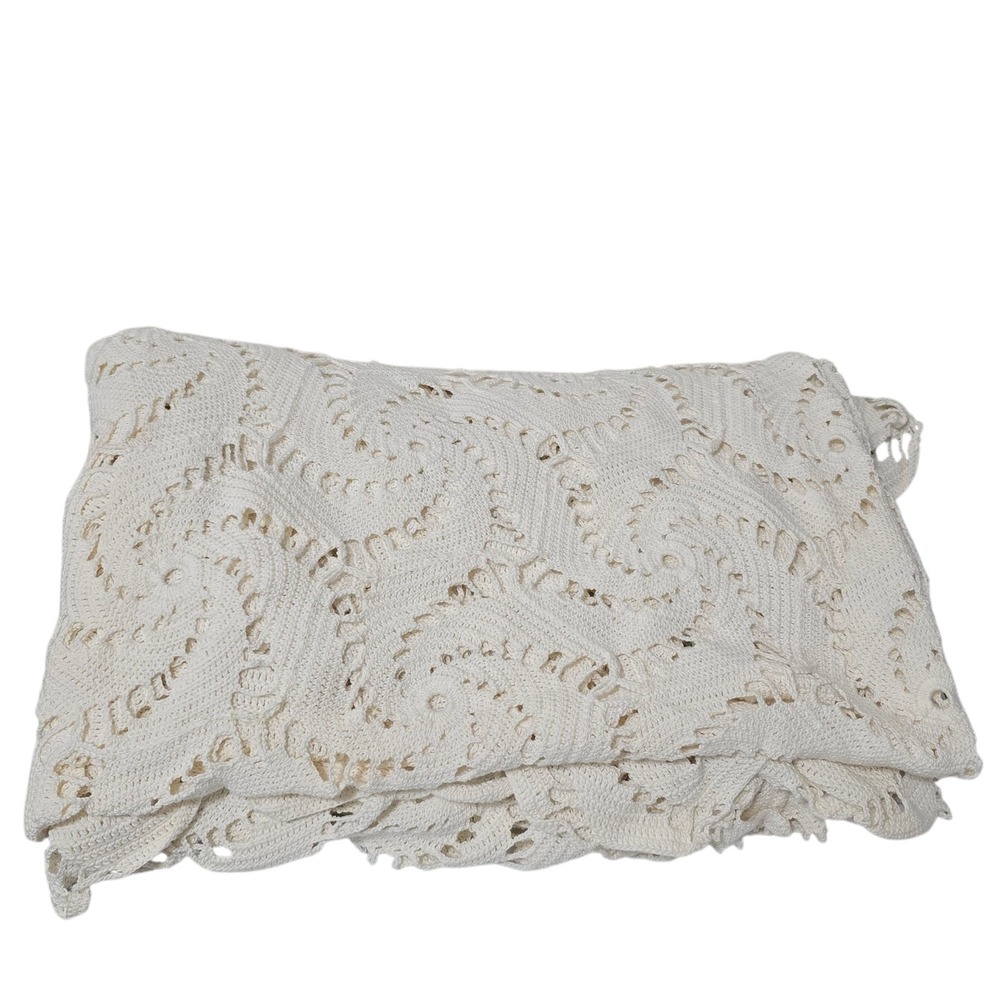 VTG Handmade Crochet Lace Bedspread Spiral Pinwheel Cottagecore 76x86 Full Queen - Picture 2 of 16